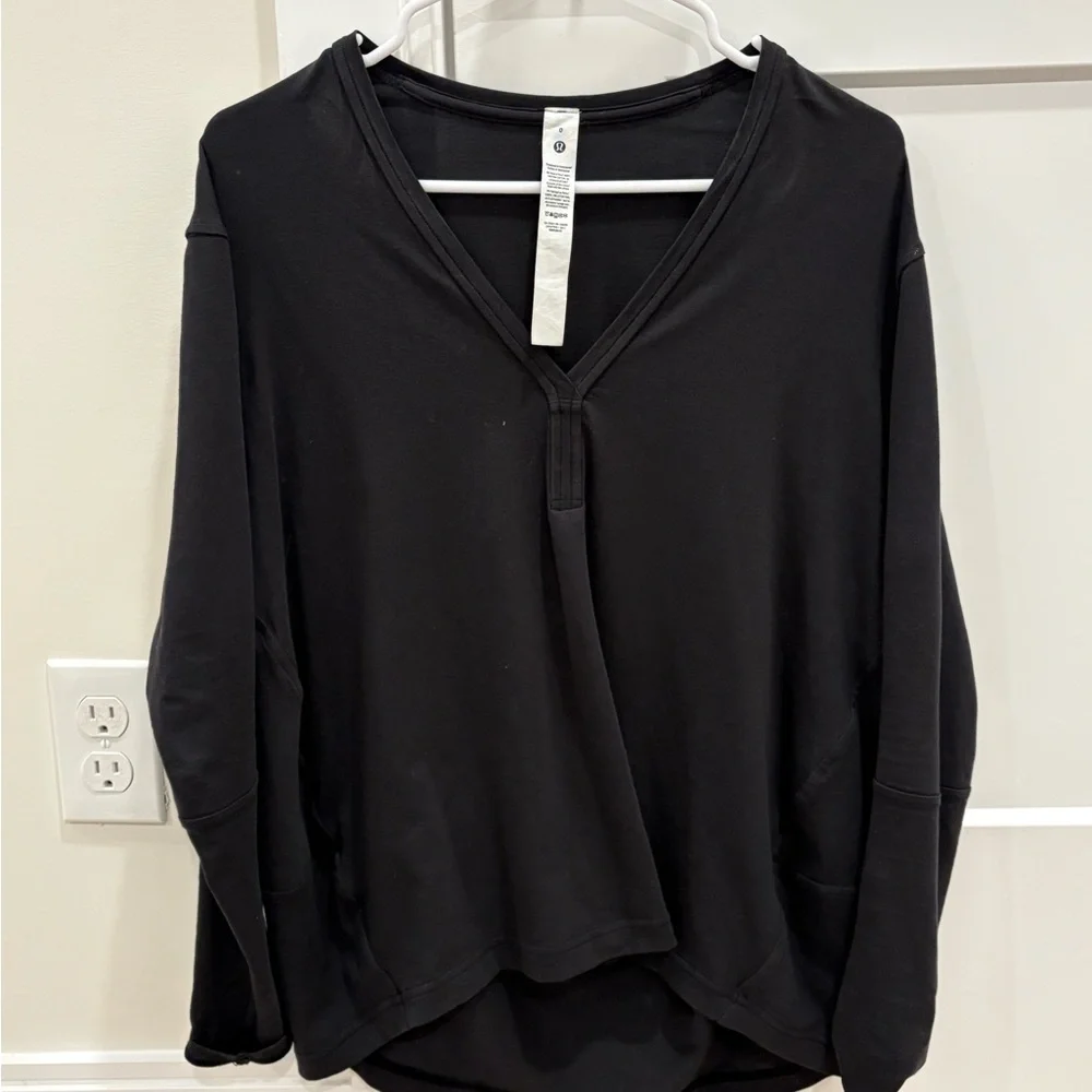 Lululemon Back in Action V Neck Long Sleeve Shirt - Picture 2 of 5